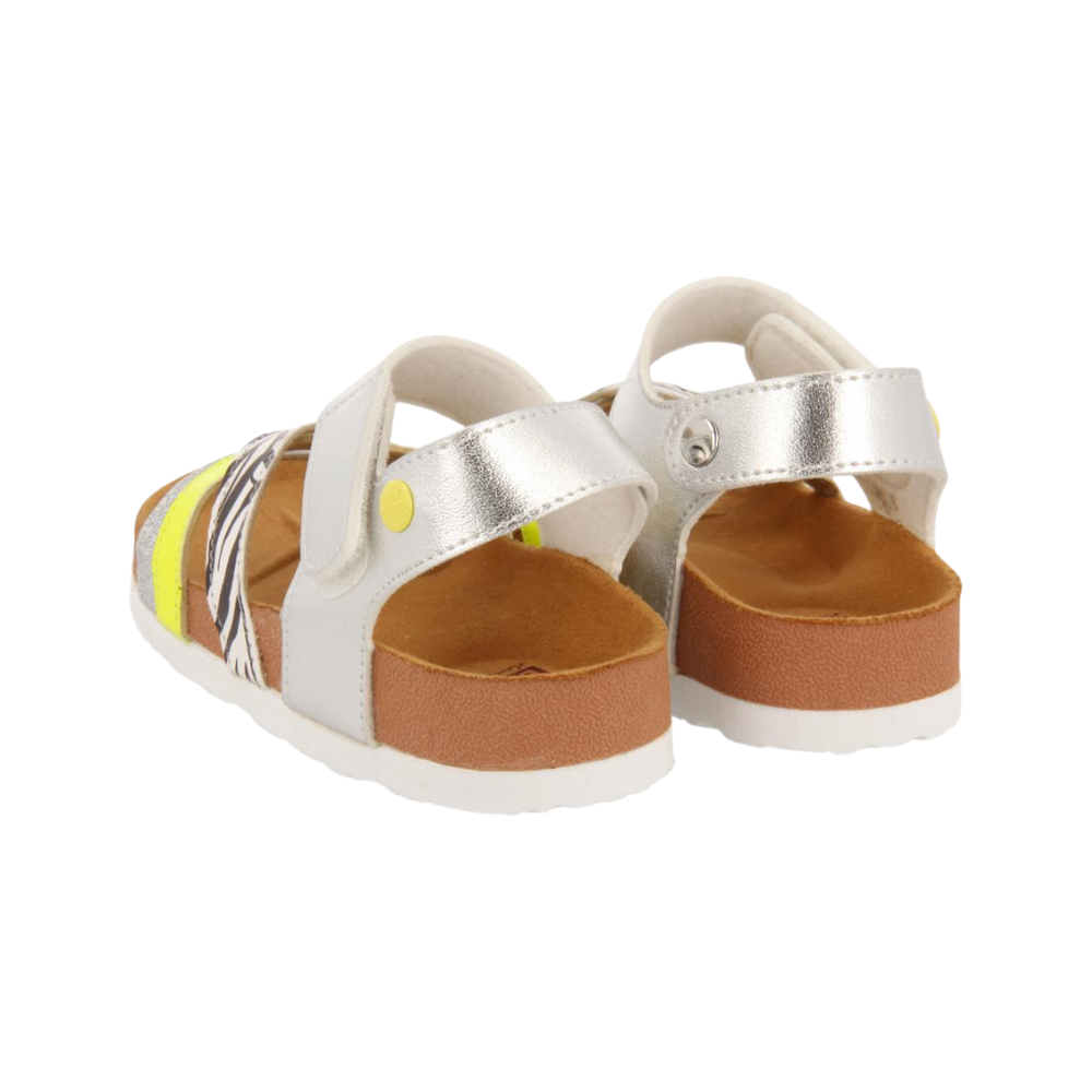 Itinga Girls Silver Footbed Sandals With Glittery Details image 3