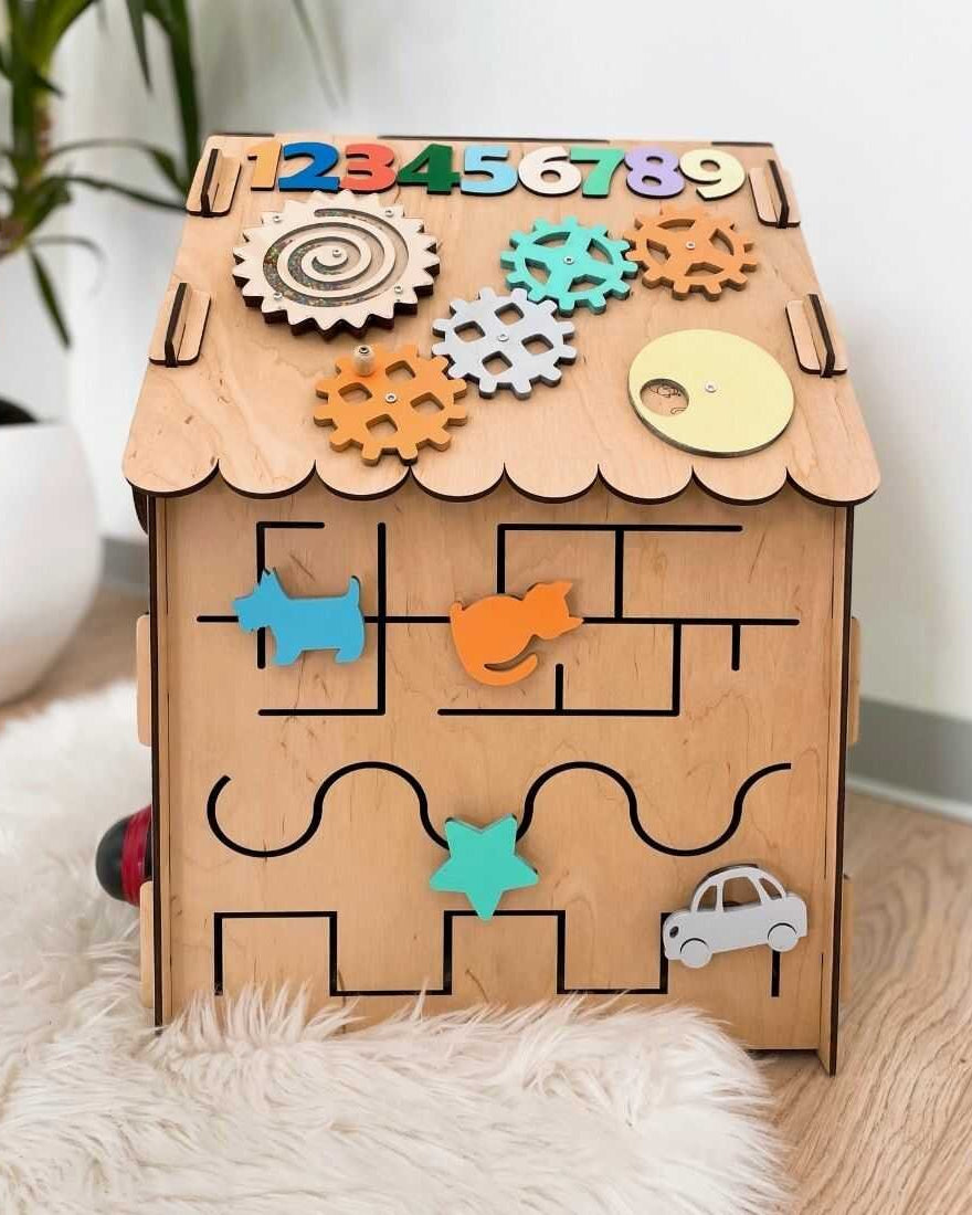 Mini Busy House image 2