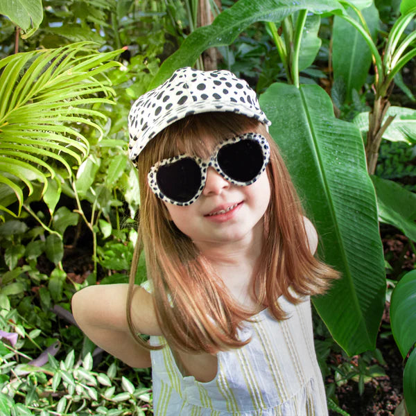 Leopard Heart Sunglasses image 2