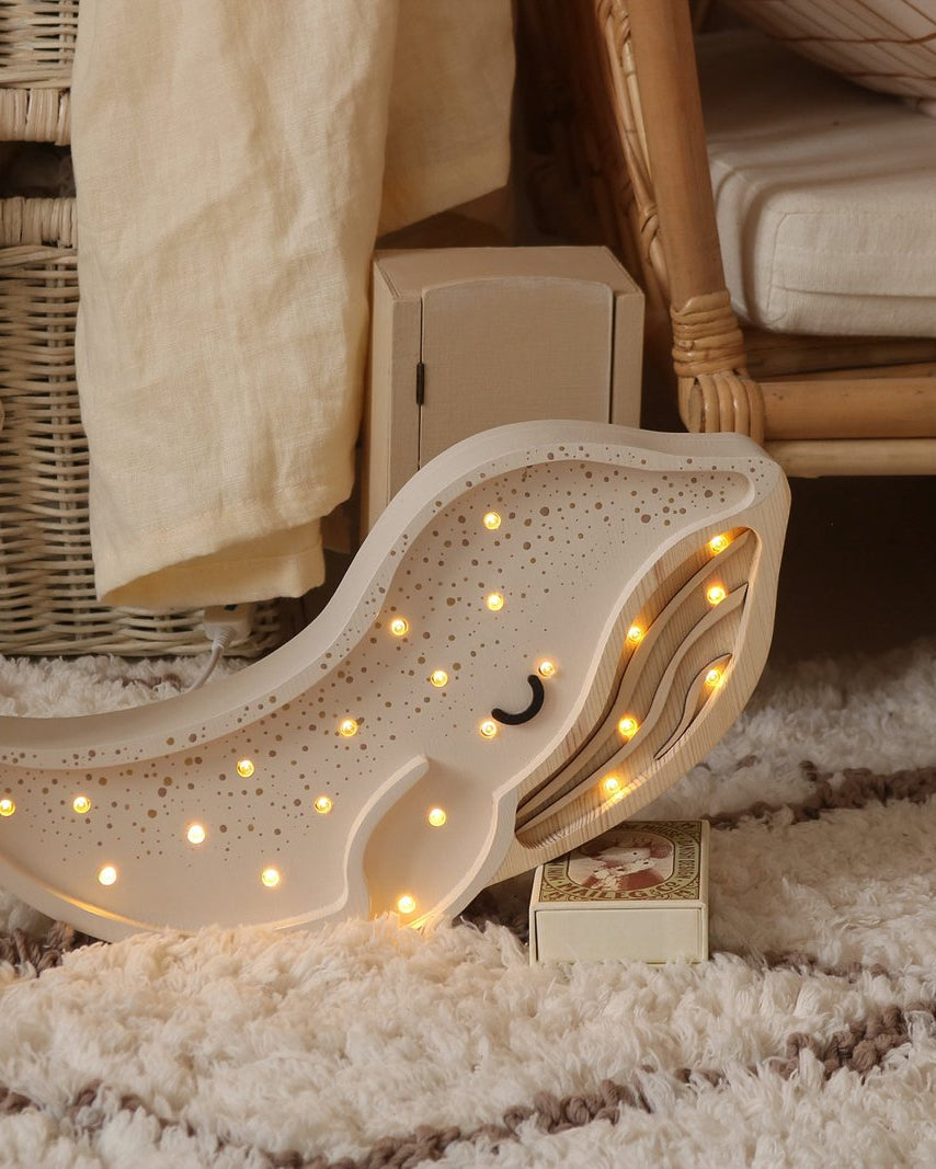 Whale Lamp image 5