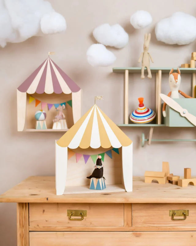 Circus shelf 'the big top!' image 5