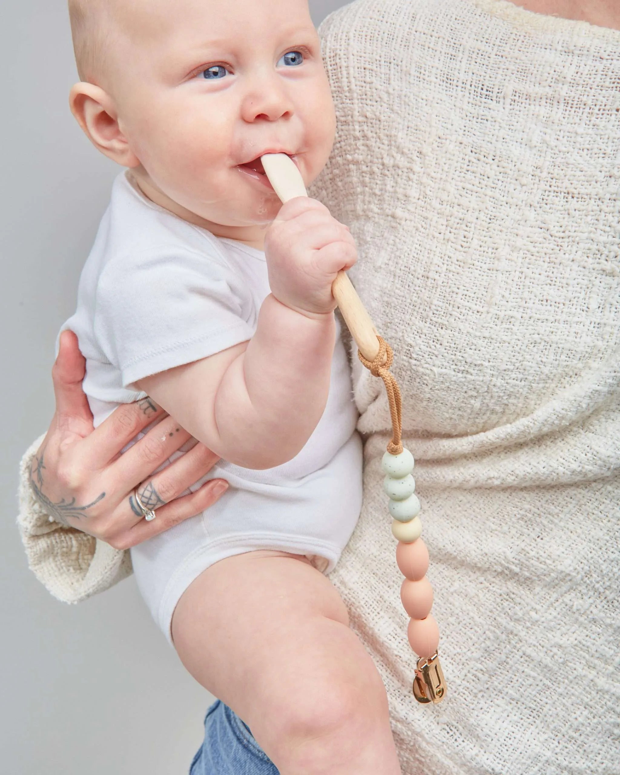 Dandelion Feeding Set + Clip image 2