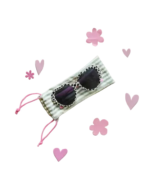 Leopard Heart Sunglasses image 0