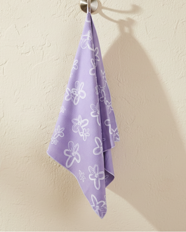 Daisy| Sand Free Beach Towel image 0