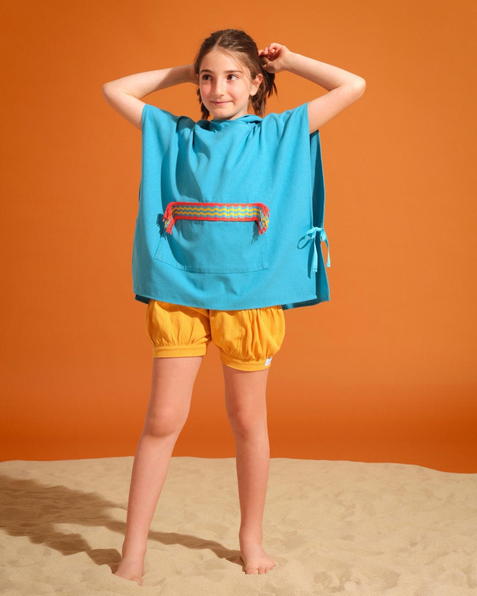 Poncho image 0