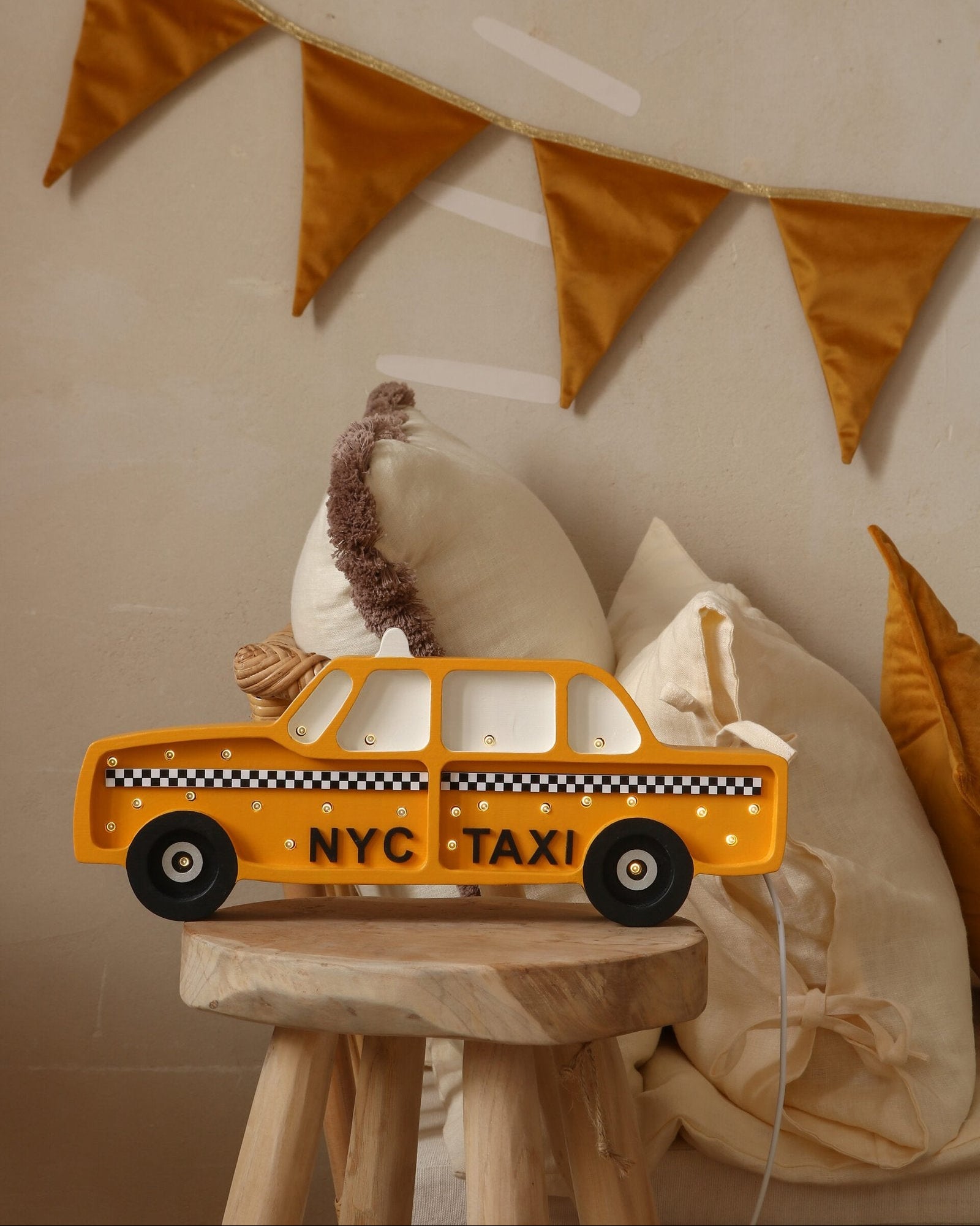 Nyc Taxi Lamp image 2