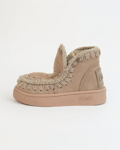 Summer Eskimo Sneaker Kid Monochrome image 8