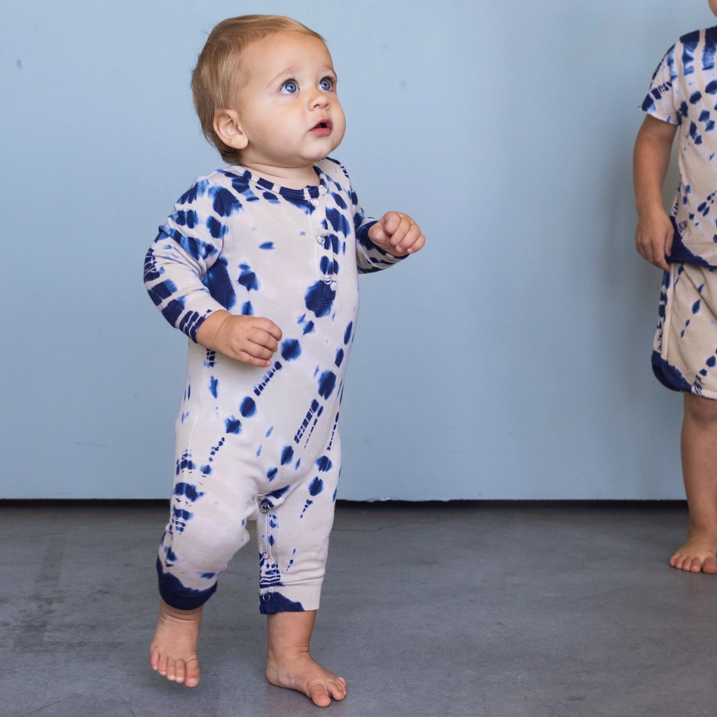 Clutch Onesie, In Ripple image 0