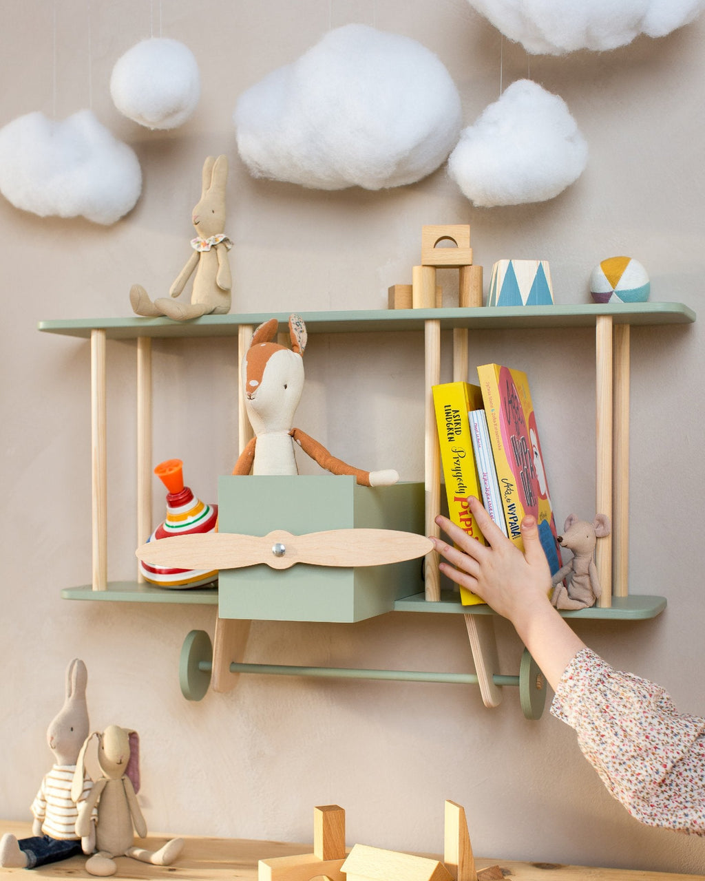 Biplane shelf 'Dashy' image 0