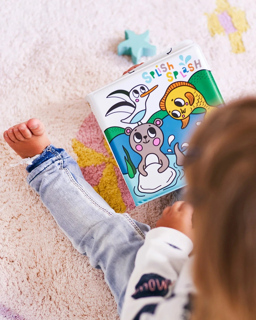 Splish Splash magic bath book sea image 2