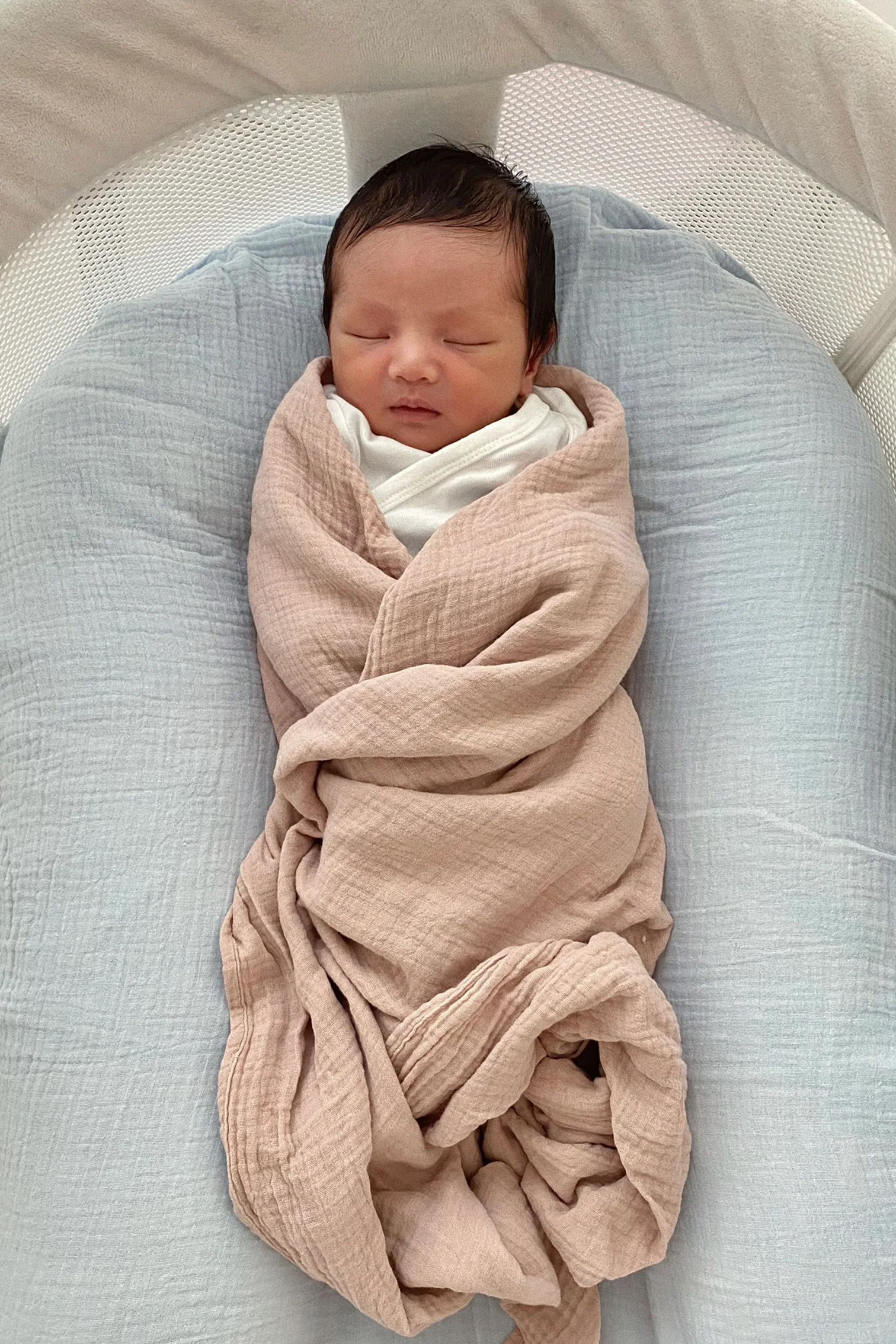 SoftSwaddle_Rose_10_1512x