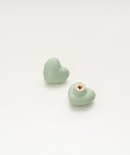 Modern Ceramic Green- Heart Drawer Handle, Cartoon Style